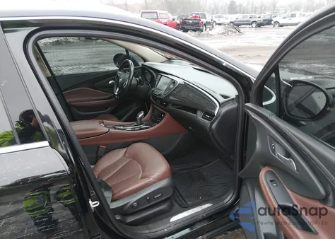 2017 Buick Envision Essence z USA, uszkodzony, nr VIN LRBFXBSA9HD016238